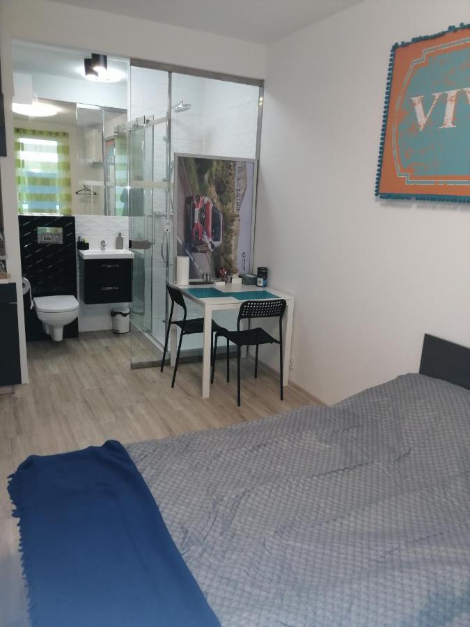 Apartamenty Galeria Polnocna Warschau Buitenkant foto
